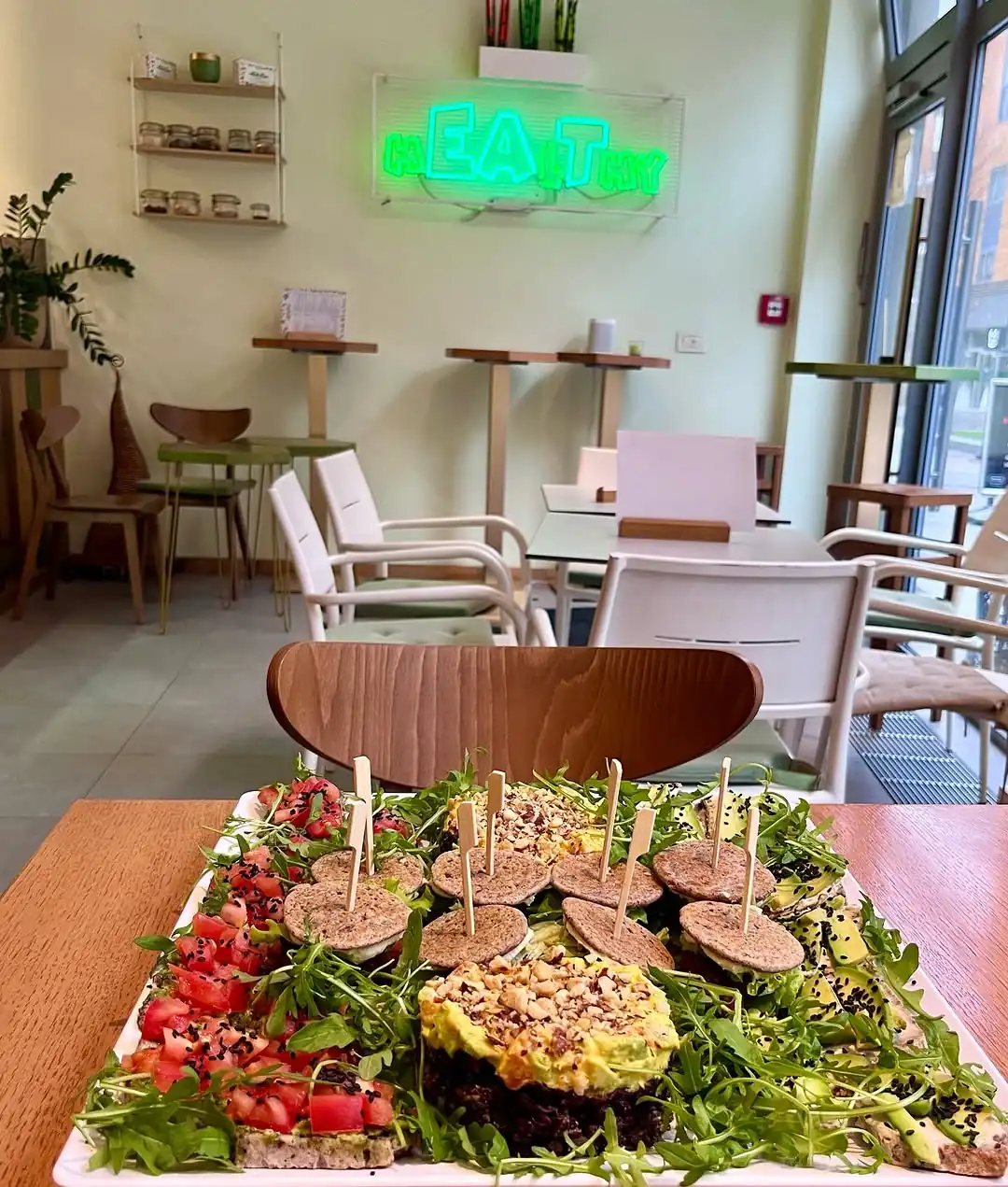 Eat Healthy Vegan Place - 4